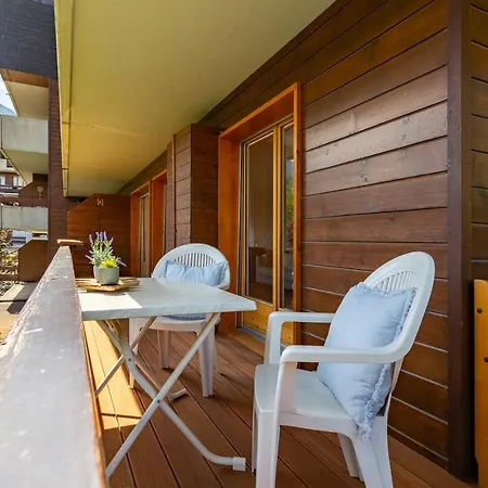 Ski-in Luxury In Center لا تزوماز